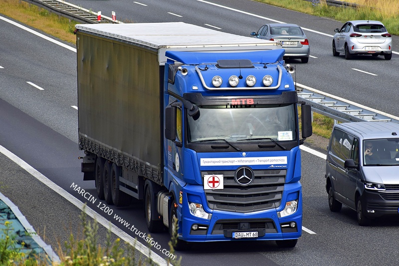 MTB (2)-crop-ACTROS MP4.JPG