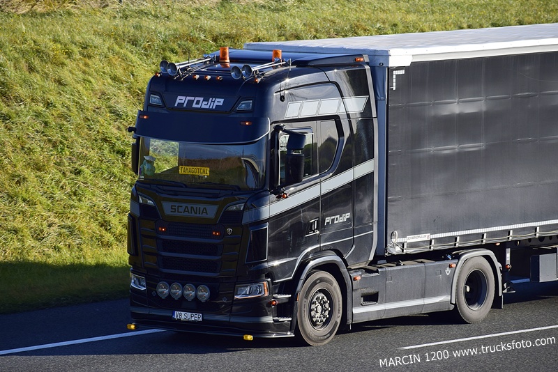 _DSC5117 PROdiP-crop-SCANIA S.JPG
