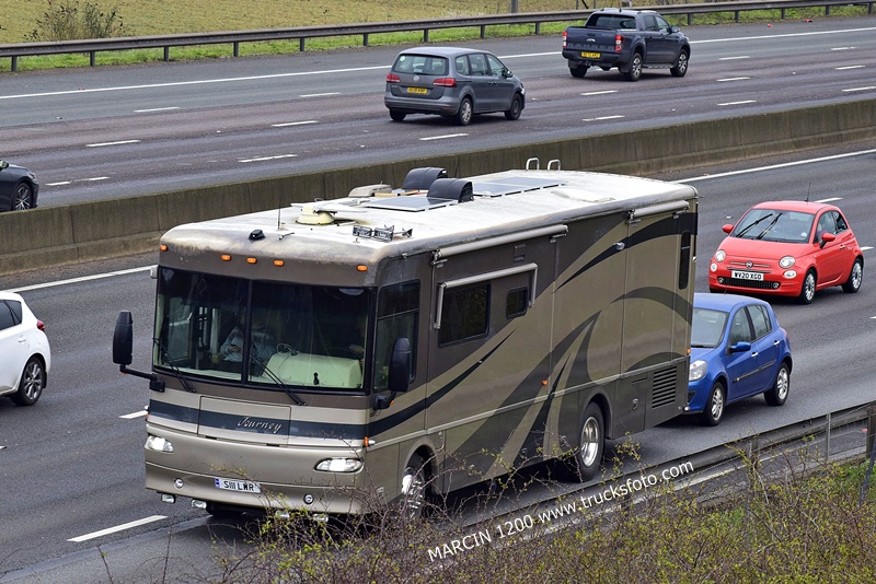 _DSC0343 KAMPER-crop-WINNEBAGO JOURNEY.JPG