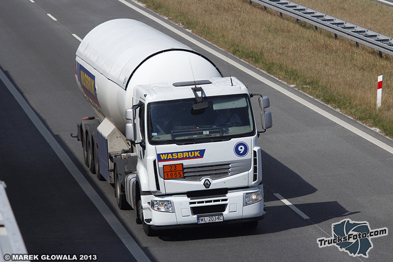 Renault Premium - Wasbruk.jpg