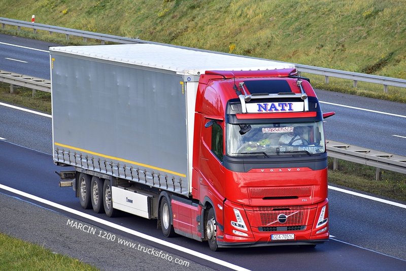 _DSC5039 NATI-crop-VOLVO FH AERO.JPG