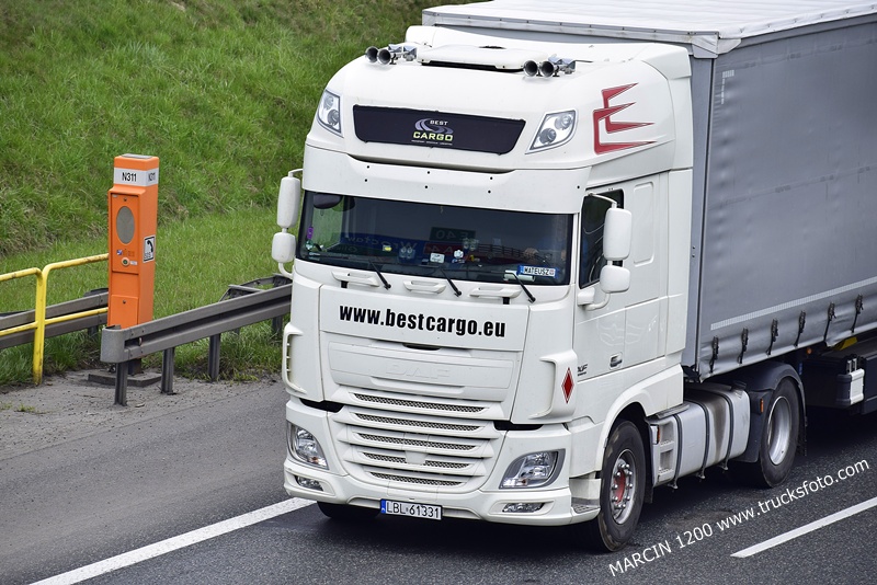 _DSC5267 BEST CARGO-crop-DAF XF 106.JPG