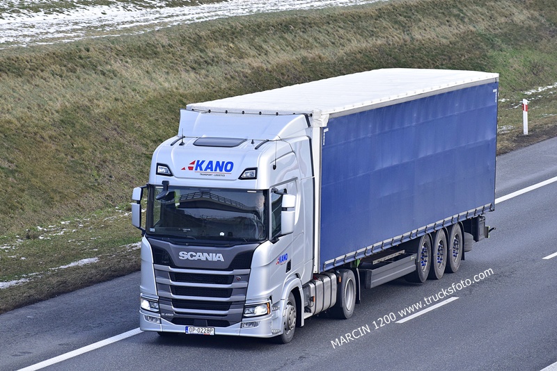 _DSC3821 KANO-crop-SCANIA R450 NG.JPG