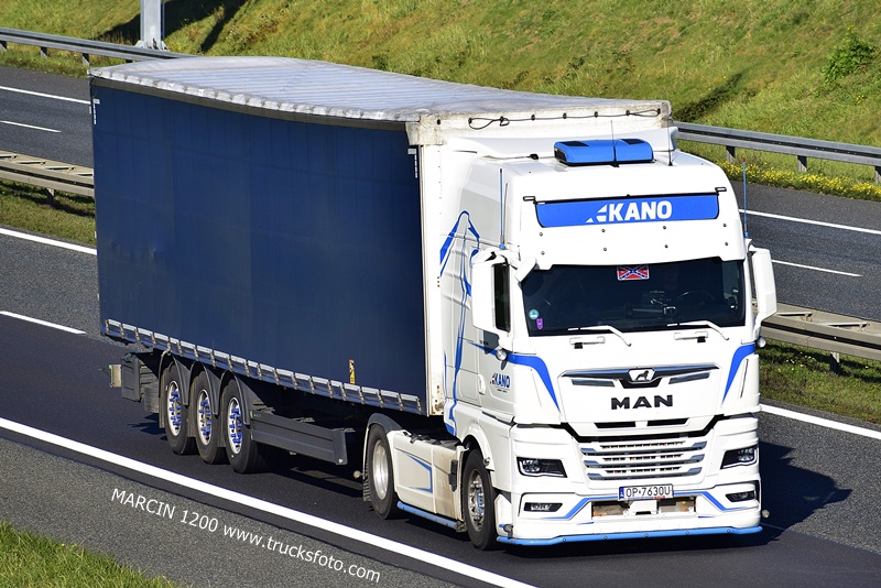 _DSC3710 KANO-crop-MAN TGX II.JPG