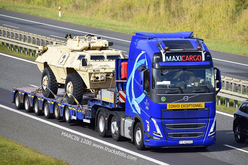 _DSC00011 (1911) MAXICARGO-crop-VOLVO FH5.JPG