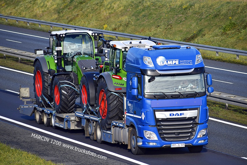 _DSC4895 Lampe-crop-DAF XF 106 II.JPG