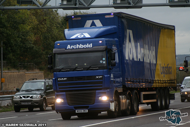 DAF XF95 - Archbold.jpg