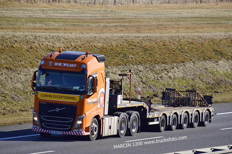 _DSC2438 V.D.VLIST-crop-VOLVO FH4.JPG