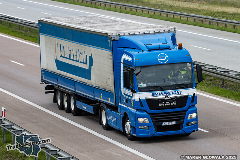 MAN TGX - Mainfreight.jpg