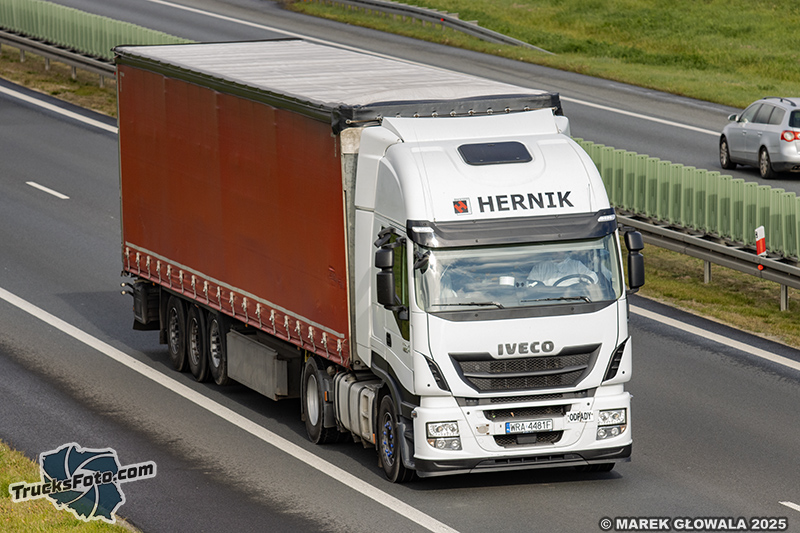 Iveco Stralis - Hernik.jpg