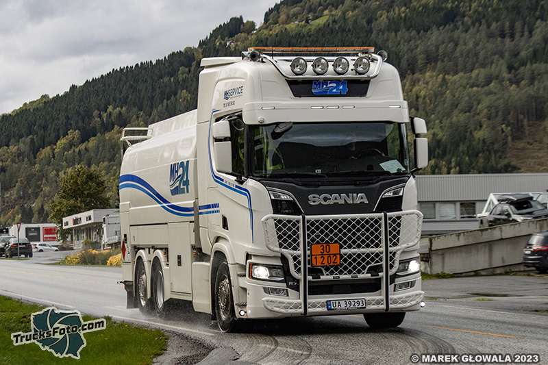 Scania R730 V8 - MH24 MHService.jpg
