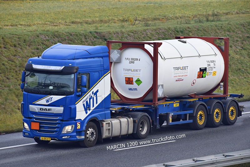 _DSC6828 FRANS DE WIT-crop-DAF XF 106 II.JPG