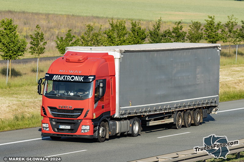 Iveco Stralis Hi-Way - Maktronik.jpg