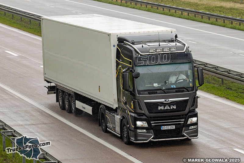 MAN TGX 500.jpg
