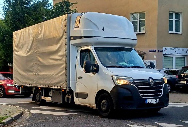 Renault masterLT.jpg