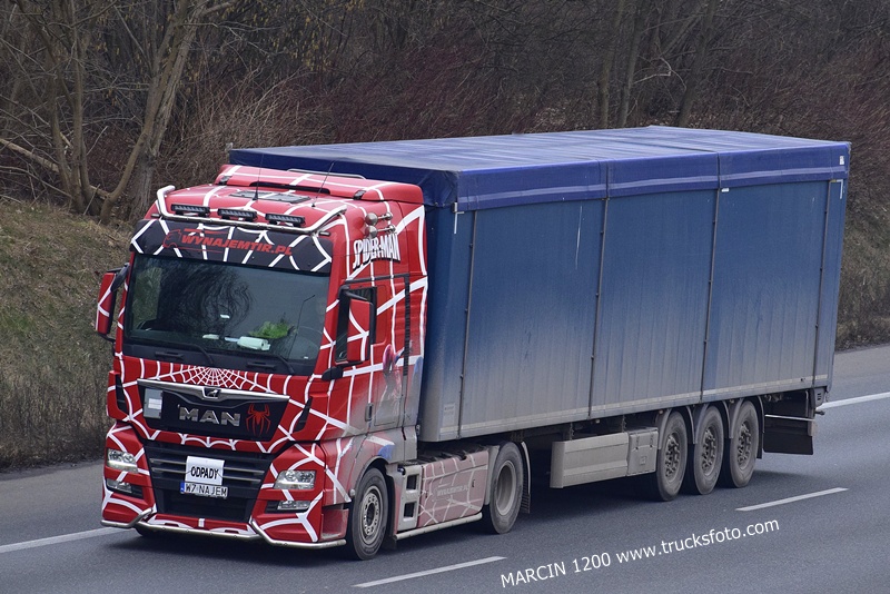 MAN TGX SPIDER-MAN-crop-----.JPG