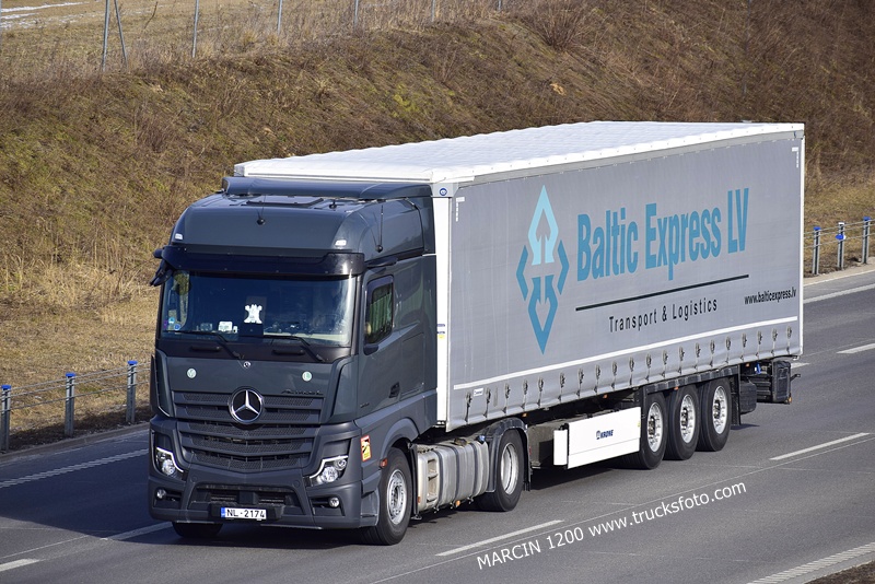 BALTIC EXPRESS-crop-ActrosL mp5.JPG