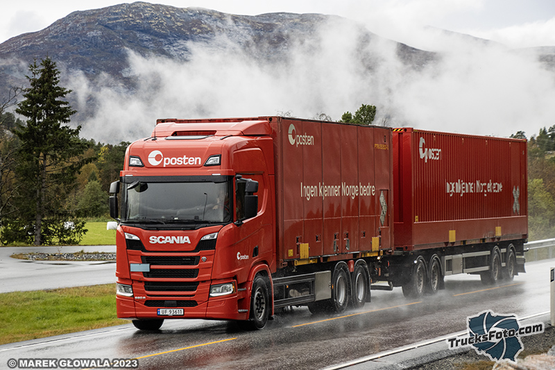 Scania 560R - Posten.jpg