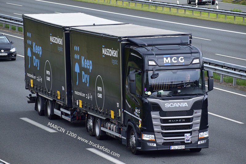 _DSC9331 MCG MASZOŃSKI-crop-SCANIA R420 NG SUPER.JPG
