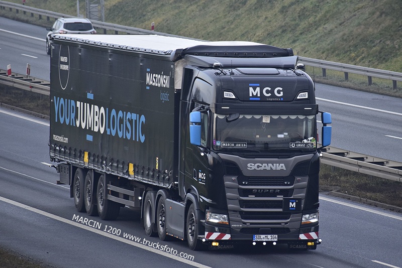 _DSC6827 MCG MASZOŃSKI-crop-SCANIA S460 SUPER.JPG