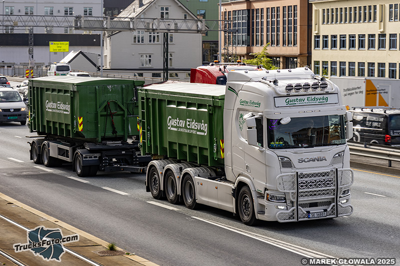 Scania V8 - Gustav Eidsvag.jpg