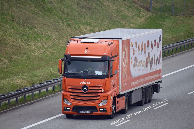 _DSC00011 (167) DUNYA-crop-ACTROS MP4.JPG