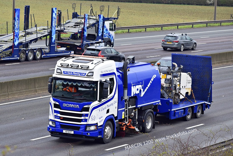 _DSC0348-crop-N Clark Planing Ltd-SCANIA R530 XT V8.JPG