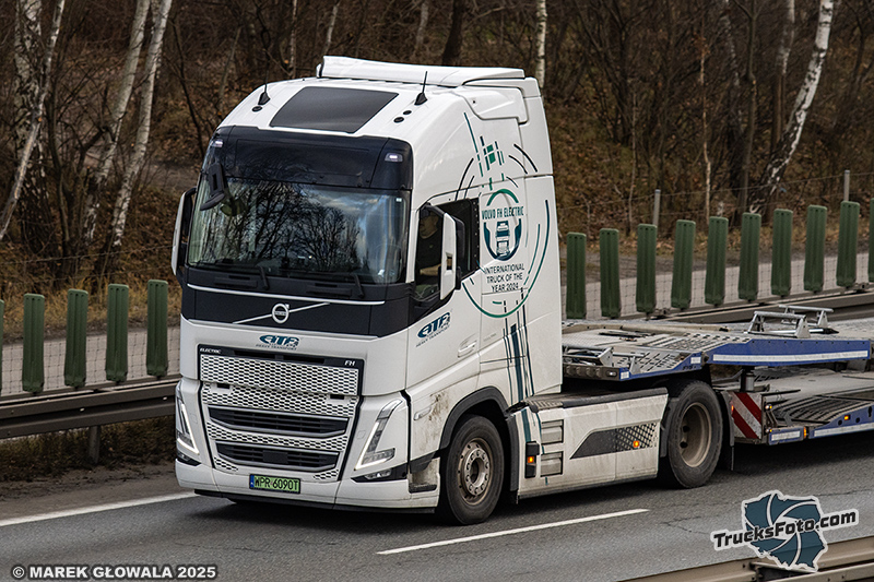 Volvo FH Elektryk - ATF.jpg