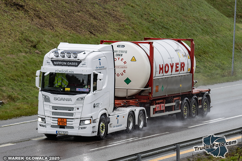 Scania 560R Tipp Transport Nippon Gases Hoyer.jpg