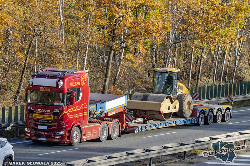 Scania S650 V8 - Vallem.jpg