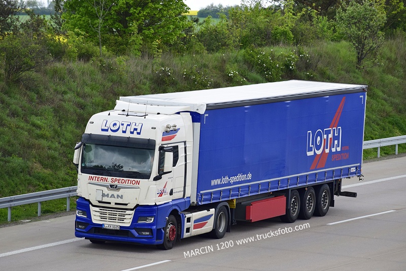 _DSC2026 LOTH-crop-MAN TGX II.JPG