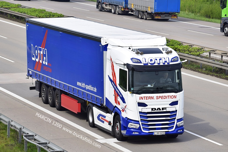 _DSC4549 LOTH-crop-DAF XG.JPG