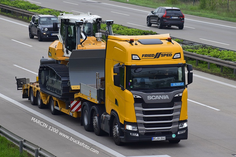 _DSC4037 FRIED SPED-crop-SCANIA S540.JPG