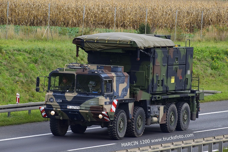 _DSC3294 WOJSKO ZAGRANICA-crop-MAN.JPG