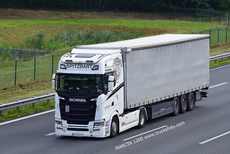 _DSC8512 SPITZBART-crop-SCANIA S540.JPG