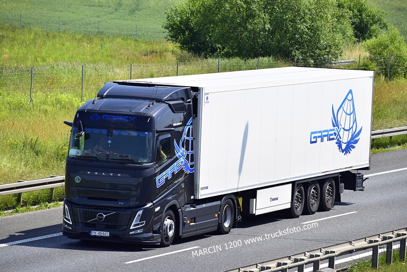 GAREX-crop-VOLVO FH AERO.JPG