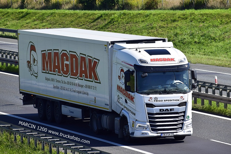 _DSC6436 MAGDAK-crop-DAF XG.JPG