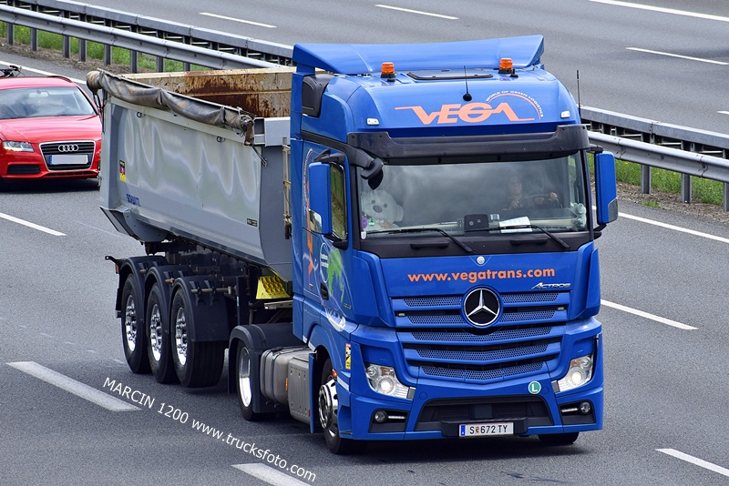 _DSC9107 VEGA-crop-ACTROS MP4.JPG