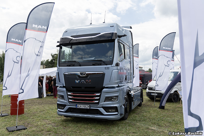 IMG_5987 MAN TGX.jpg