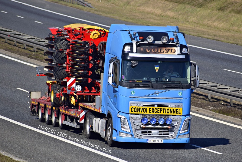 _DSC3538 ALEX-TRANS-crop-VOLVO FH4.JPG