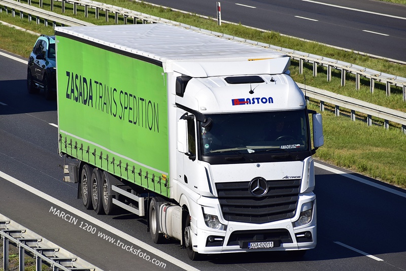 _DSC00011 (1762) ASTON-crop-ACTROS MP4.JPG