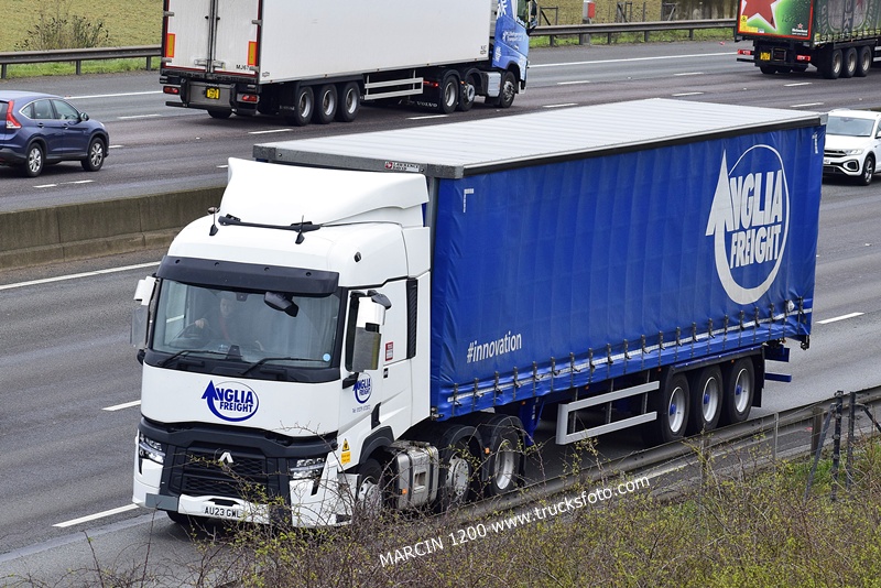 _DSC0386-crop-Anglia Freight-RANGE-T EVO.JPG