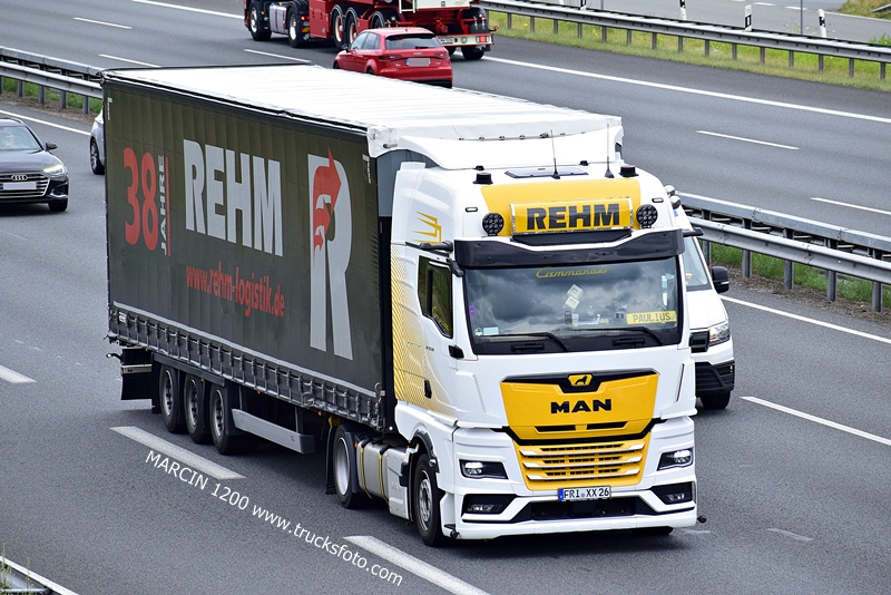 _DSC9426 REHM-crop-MAN TGX II - OPTIVIEW.JPG