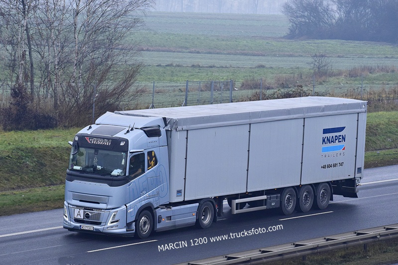 _DSC6439 Gargała Transport-crop-VOLVO FH AERO.JPG