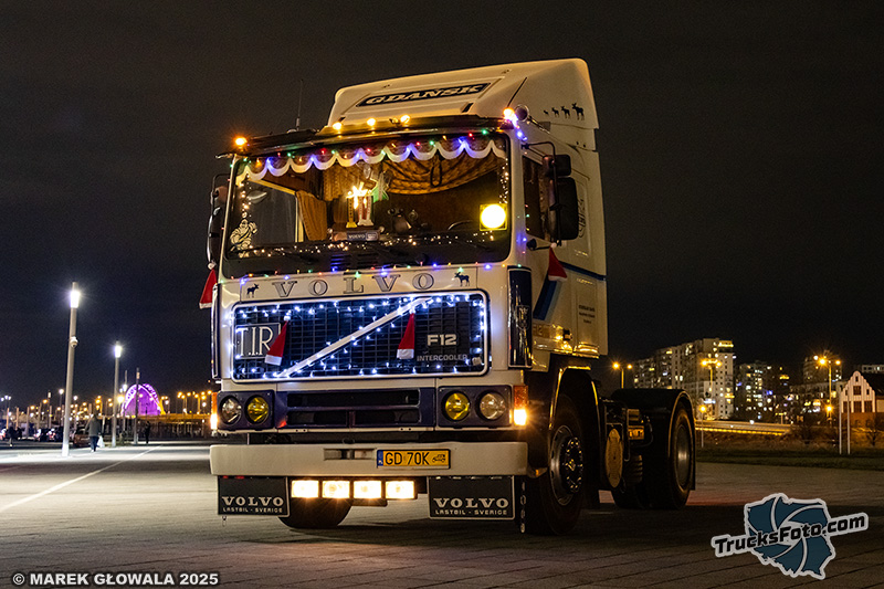 Volvo f12.jpg