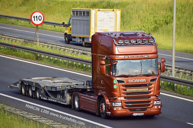 SCANIA R STREAMLINE (2)-crop-SCANIA R450.JPG