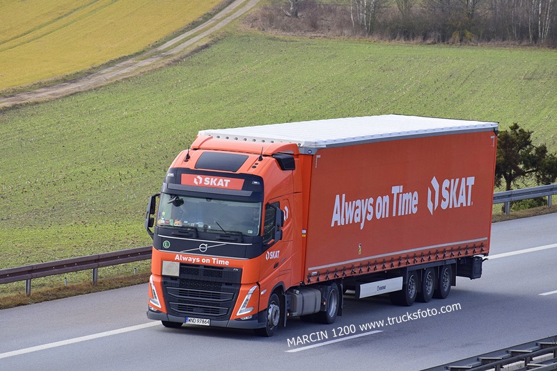 _DSC9658 SKAT-crop-VOLVO FH5.JPG