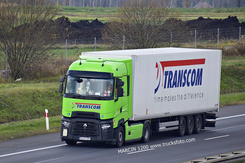 _DSC5474 TRANSCOM-crop-RENAULT RANGE-T EVO.JPG