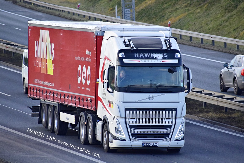 _DSC8231 HAWKINS-crop-VOLVO FH5.JPG