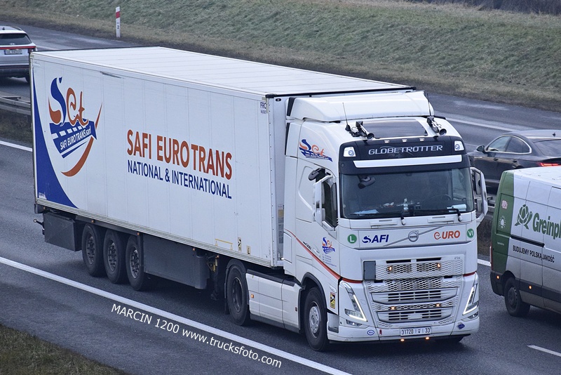 _DSC7434 Safi Euro Trans-crop-VOLVO FH5.JPG